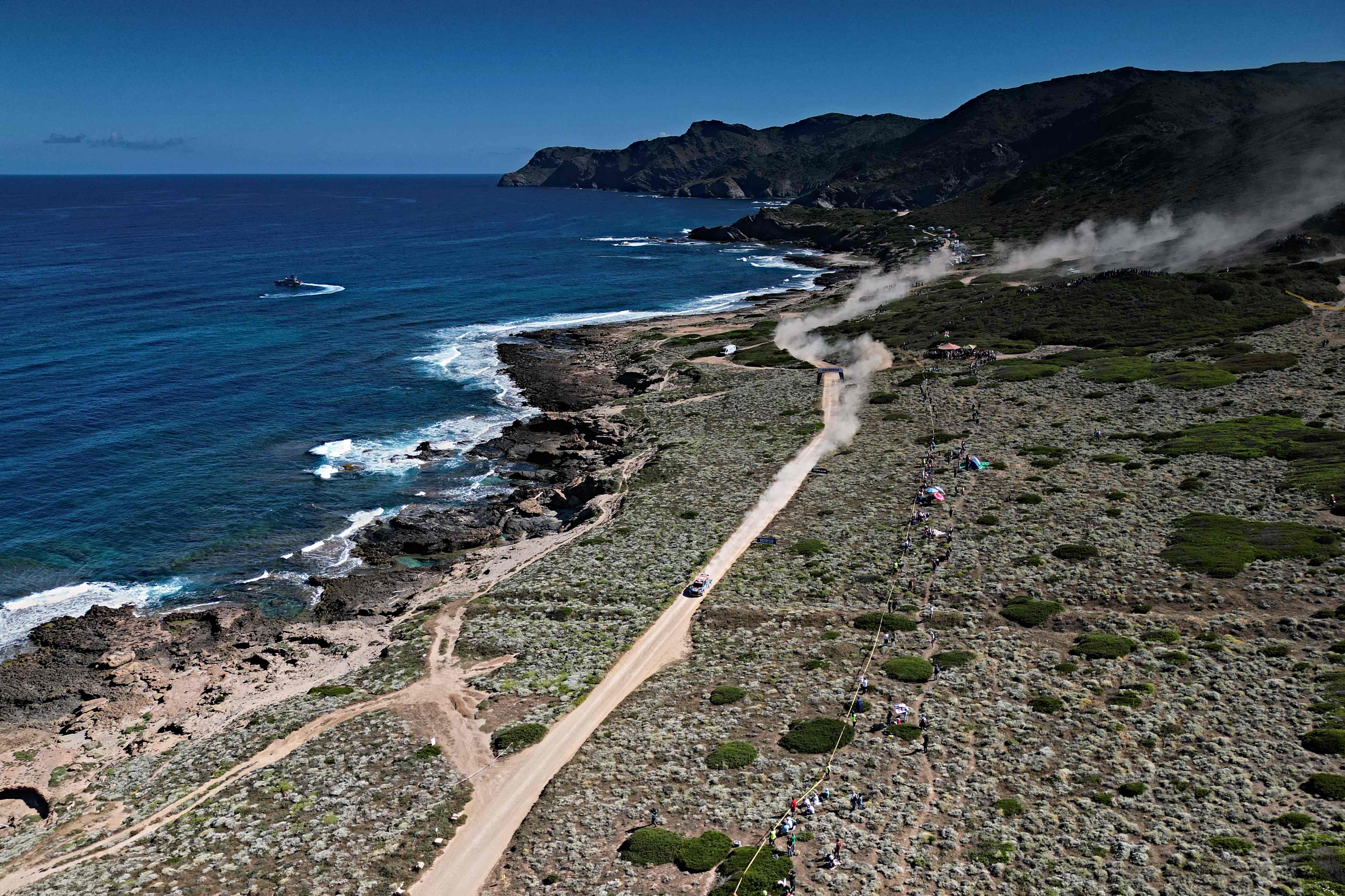 星欧娱乐官网:住在水边更幸福?