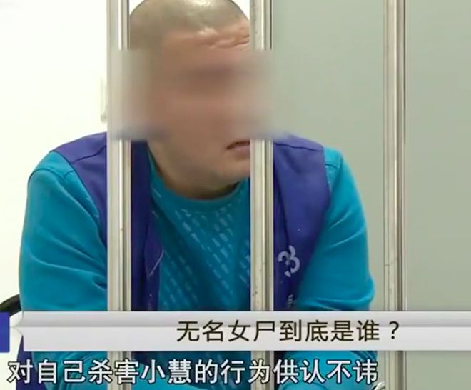 星欧平台注册:人妻主动脱衣诱惑干弟弟 在车上发生关系肉偿债务